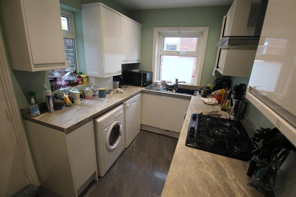 House in Leeds - View 3