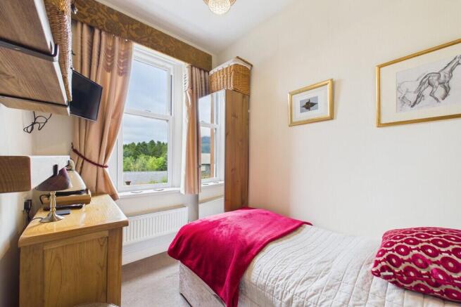 Bedroom Eight