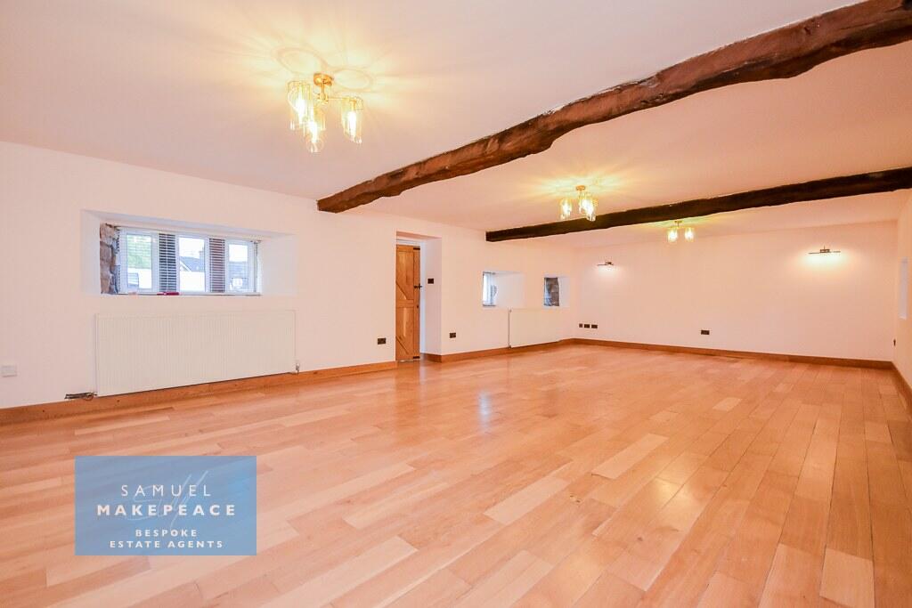 House in Stoke-on-Trent - View 4