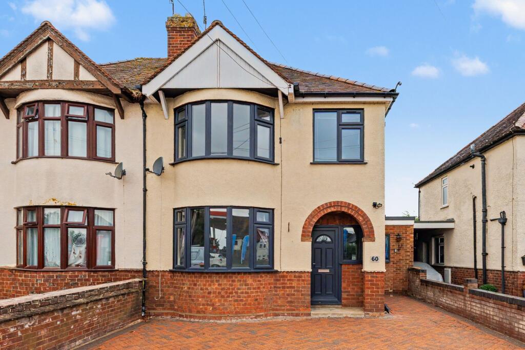 Main image of property: Cheltenham Road, Evesham, WR11
