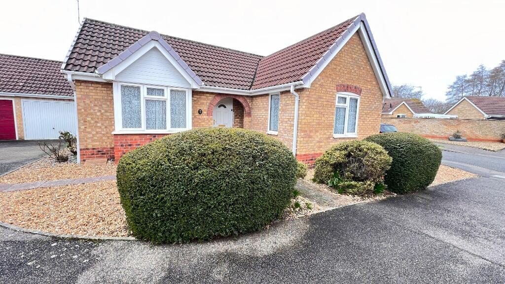 2-bed detached on Olivers Way, March, Cambridgeshire, PE15, £240,000
