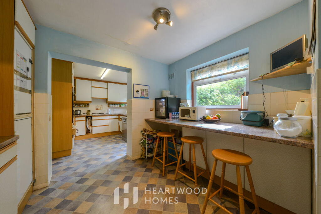 Main image of property: Sandpit Lane, St. Albans, AL4 0BT