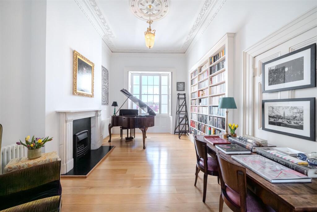 House in Bristol, Clifton Village, Clifton - View 4