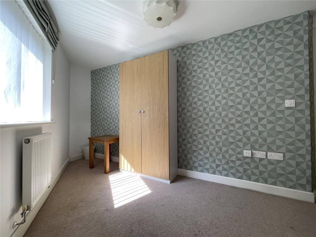 Apartment in Llandudno - More