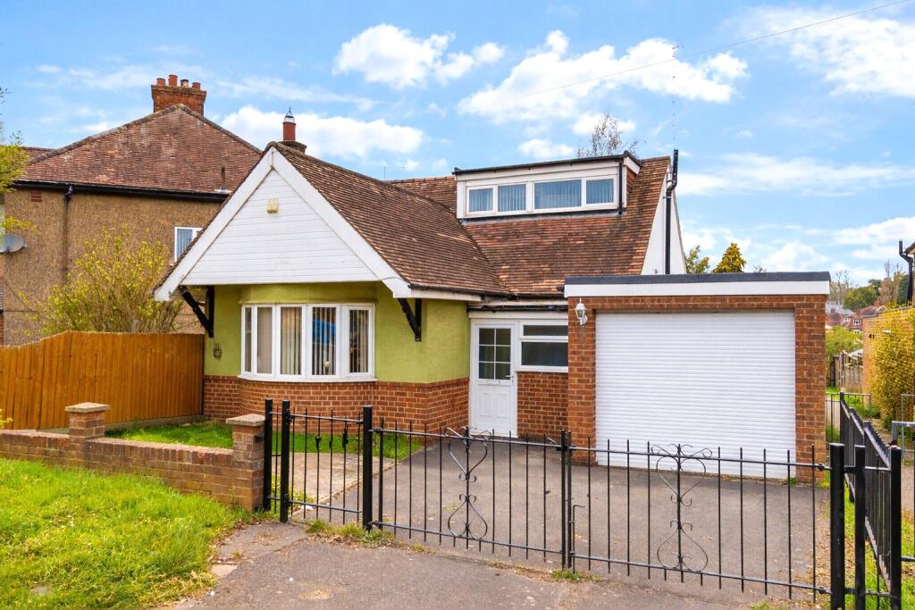 Main image of property: Duston Road, Northampton, Northamptonshire, NN5
