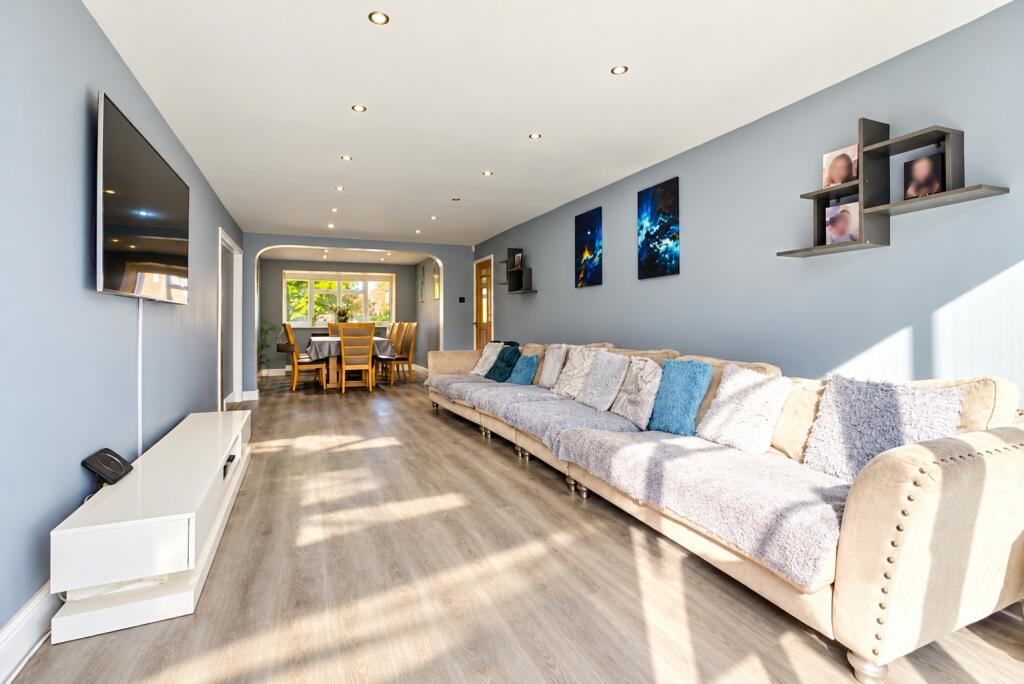Maplefield, Park Street, St. Albans, Hertfordshire, AL2 photo 4