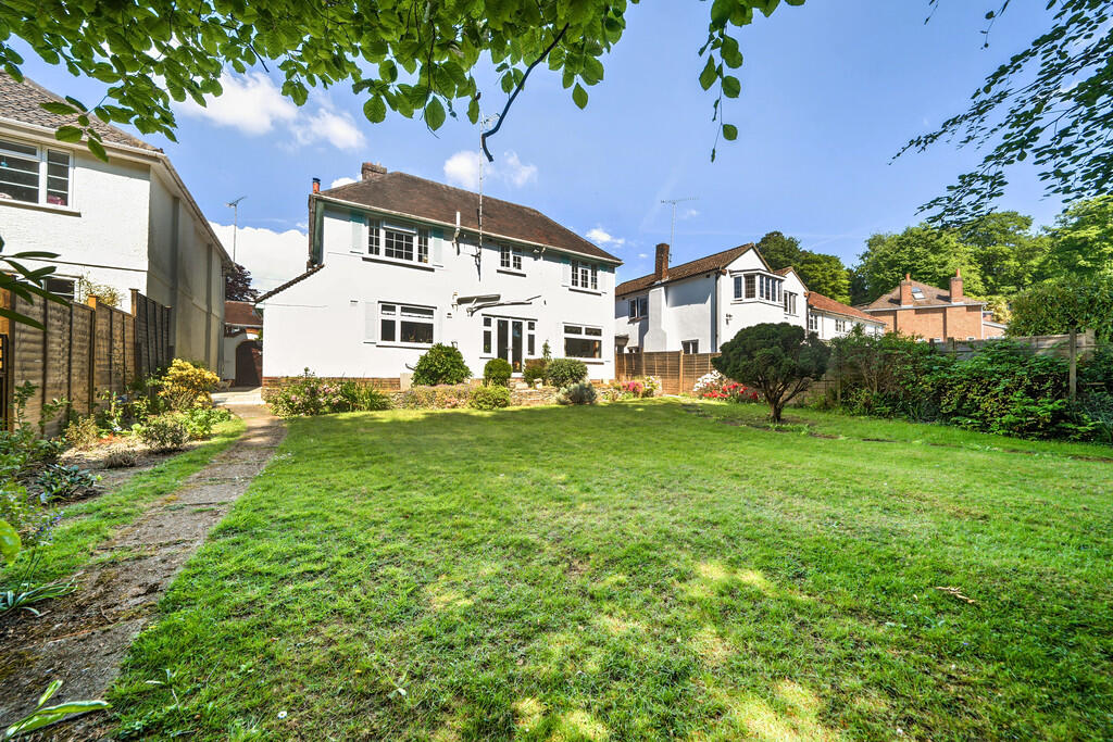 House in Southampton - View 3