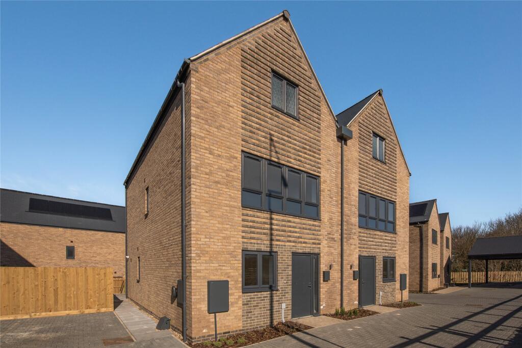 4-bed semi-detached on Black Horse Lodge, Oakridge Park, Milton Keynes, Buckinghamshire, MK14, £545,000