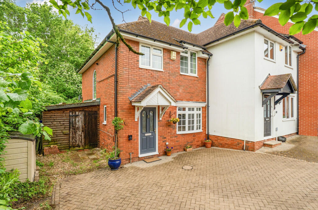 Main image of property: The Topiary, Lychpit, Basingstoke
