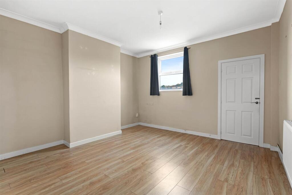 House in Dudley - More