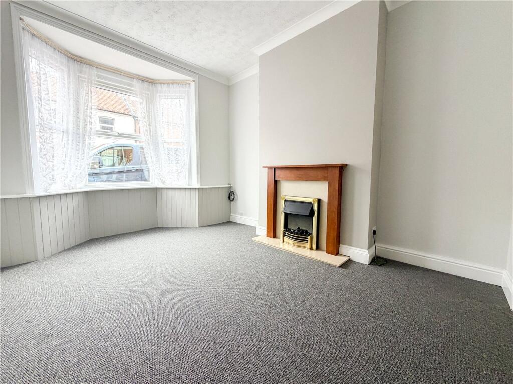 House in Taunton - View 4