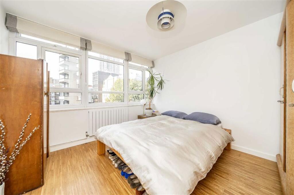 Main image of property: Charles Square Estate, Old Street