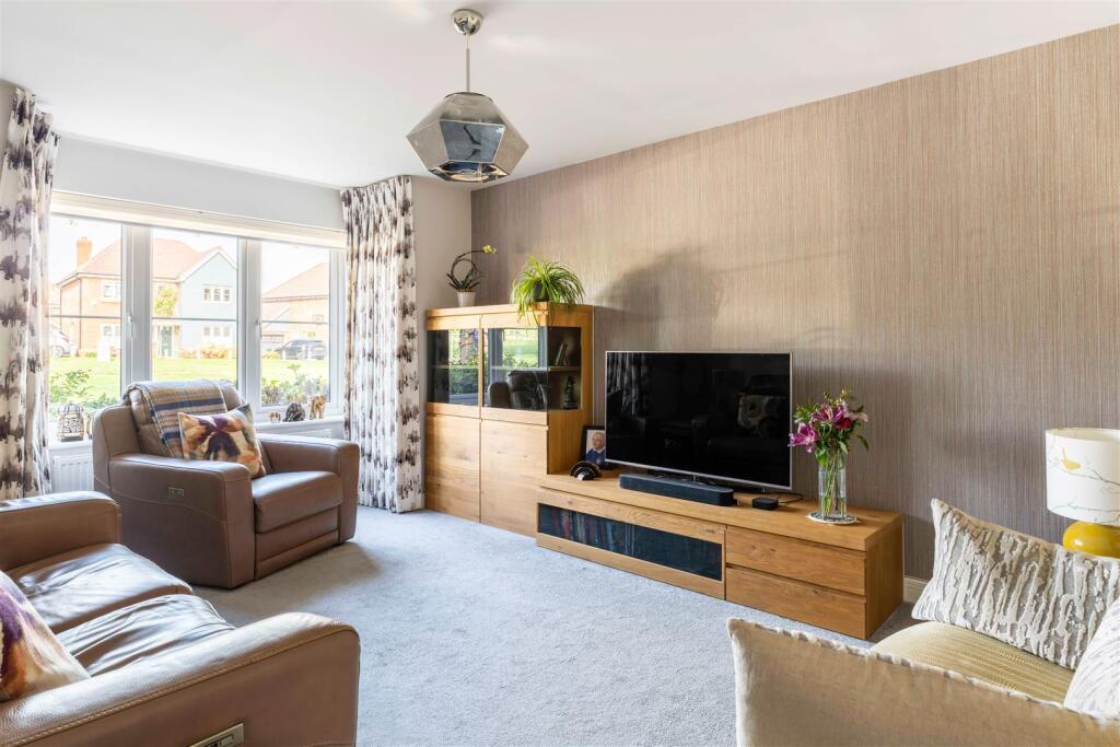 House in Mid Sussex, Hassocks - View 3