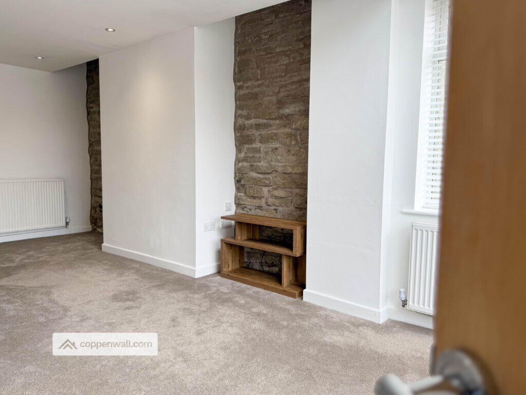 House in Oldham - View 5