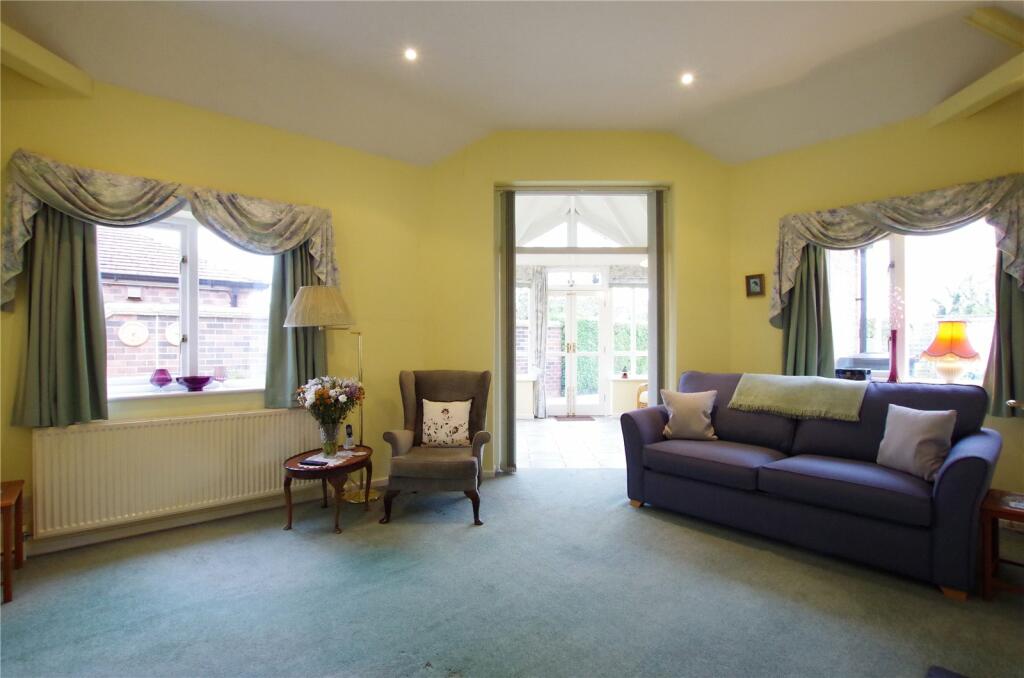 House in East Yorkshire, Hedon - View 2