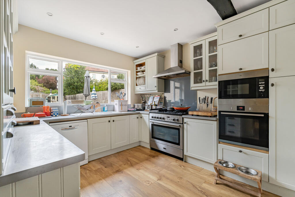 House in Woking, Mount Hermon, Westfield - View 5