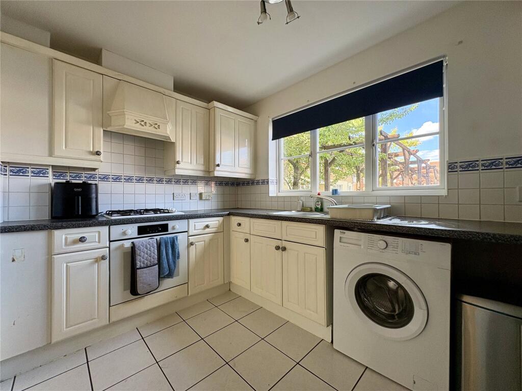 Apartment in Chafford Hundred, South Stifford - View 4