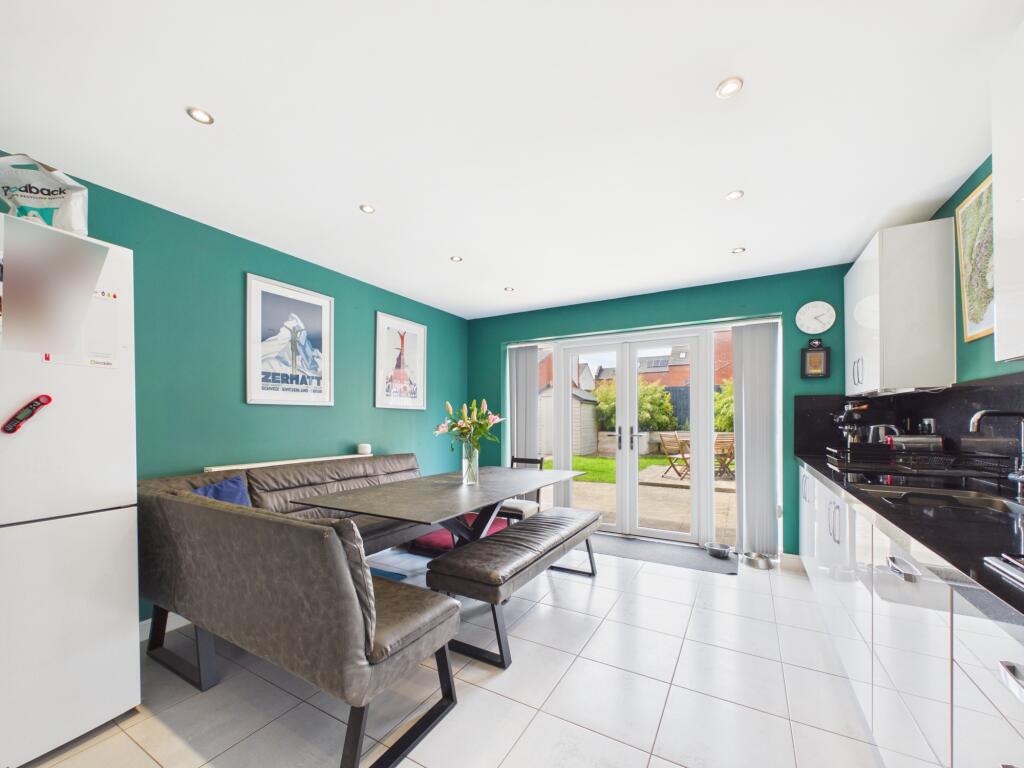 Kingsway Boulevard, Derby photo 3