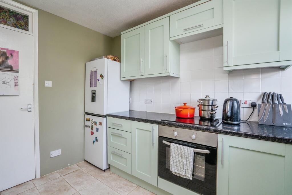Apartment in Portsmouth - More