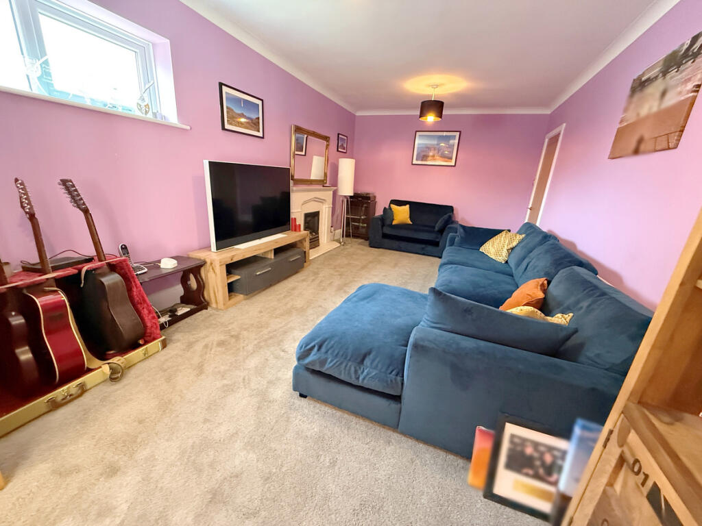 Middle Road, Bournemouth, BH10 5 - View 5