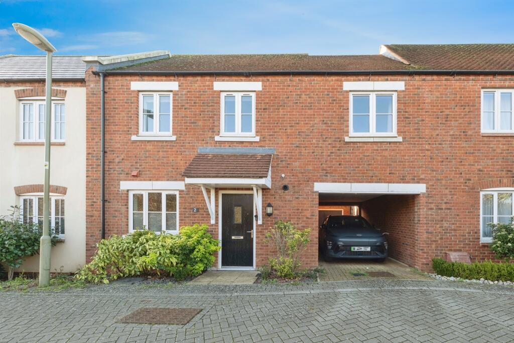 Main image of property: Huntingdon Road, Bicester