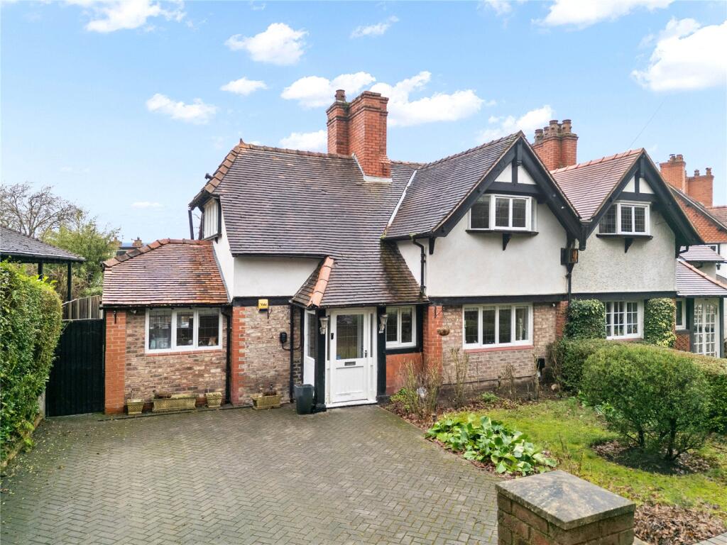 3-bed semi-detached on Oldfield Road, Altrincham, Greater Manchester, WA14, £600,000