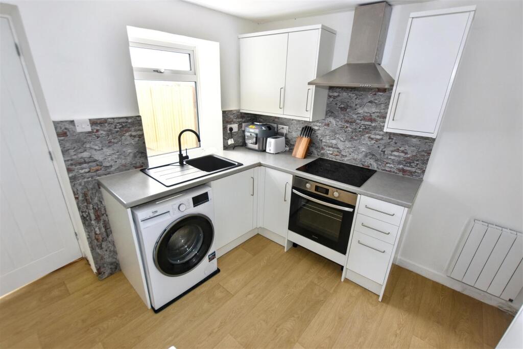 House in Redruth, Cornwall - More