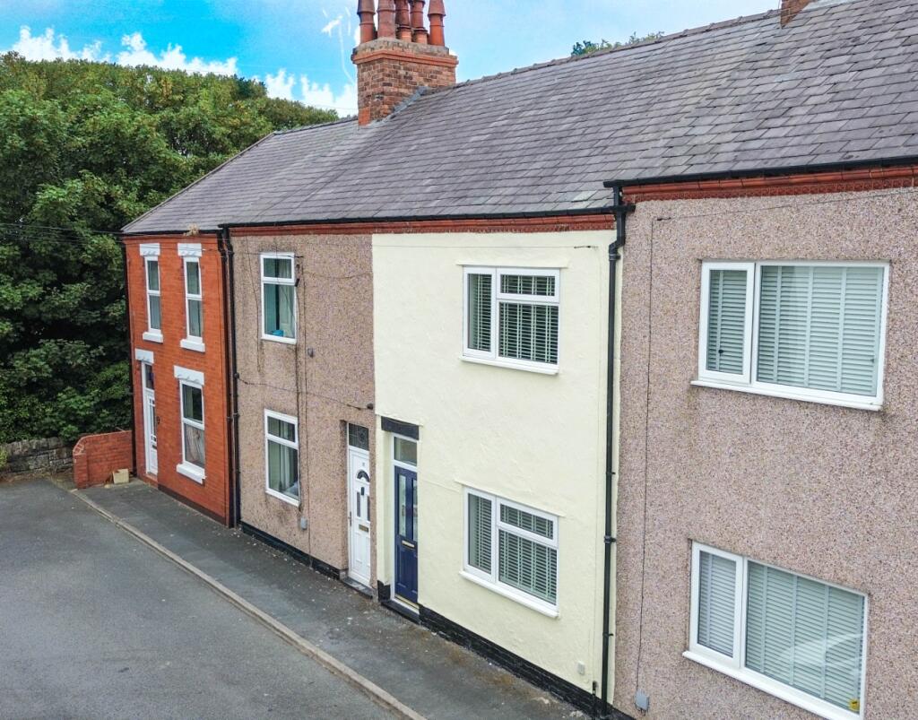 3-bed terraced on Church Road, Connah's Quay, Deeside, Flintshire, CH5 4AX, £140,000
