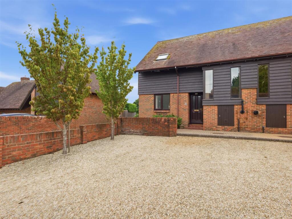 Hinton Martell, Wimborne photo 4