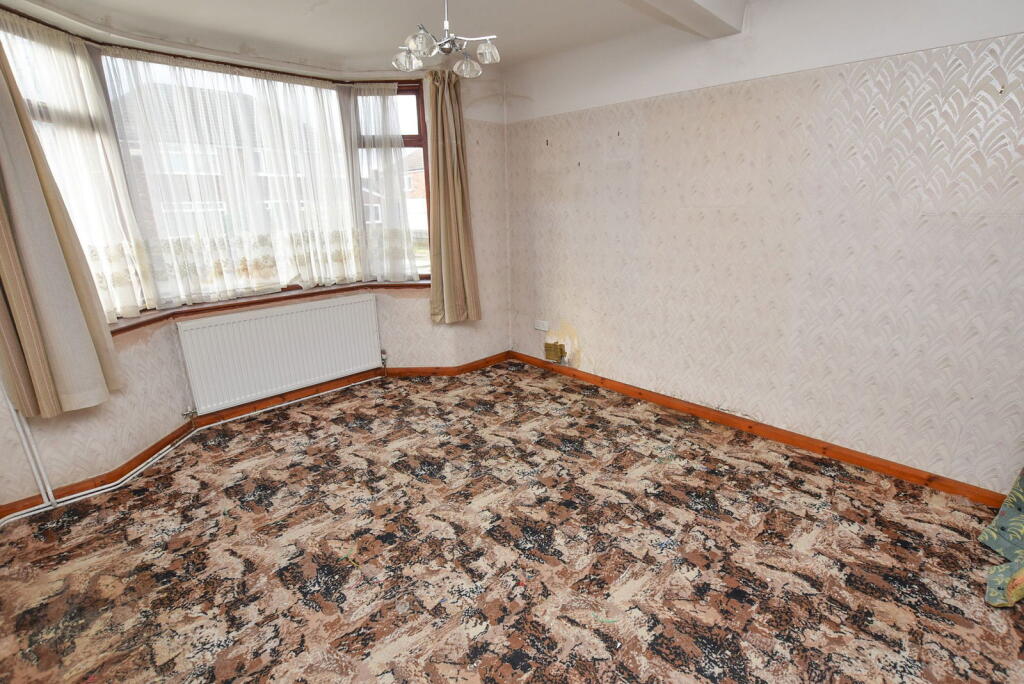 Stanhope Drive, Bromborough photo 2