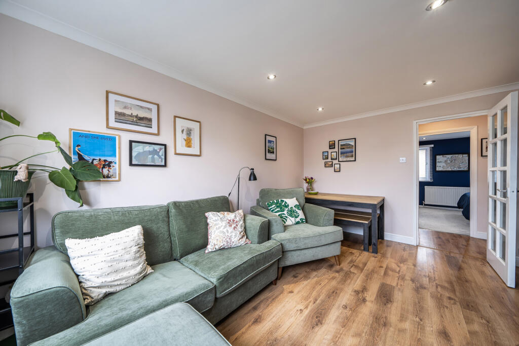 Main image of property: Crosslet Vale, London
