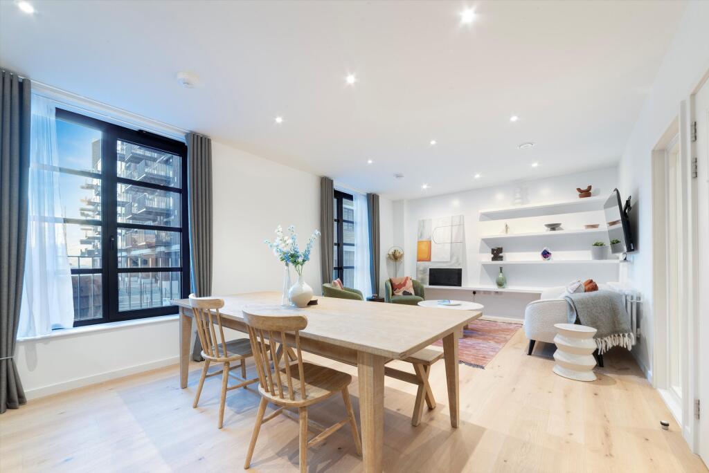 Main image of property: Orchard Place, London, E14.