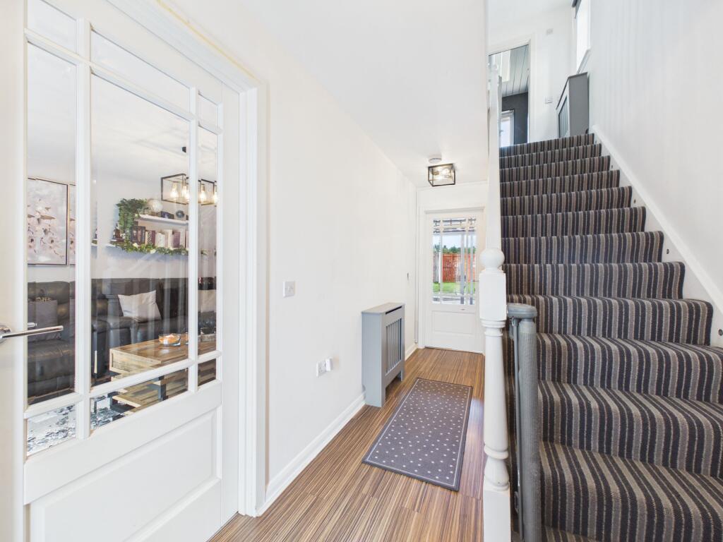 House in Motherwell, South Lanarkshire - View 5