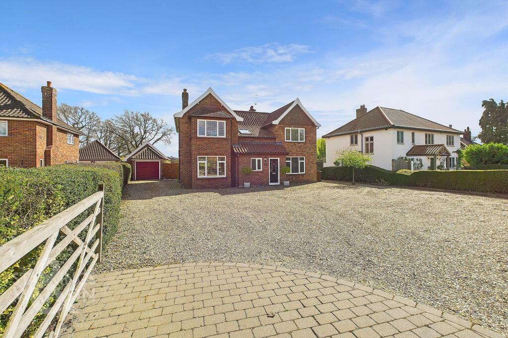 High Green, Brooke, Norwich - View 2