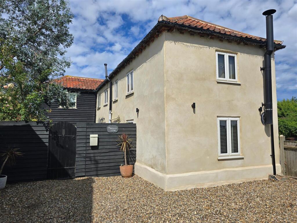 Main image of property: High Street, Ludham