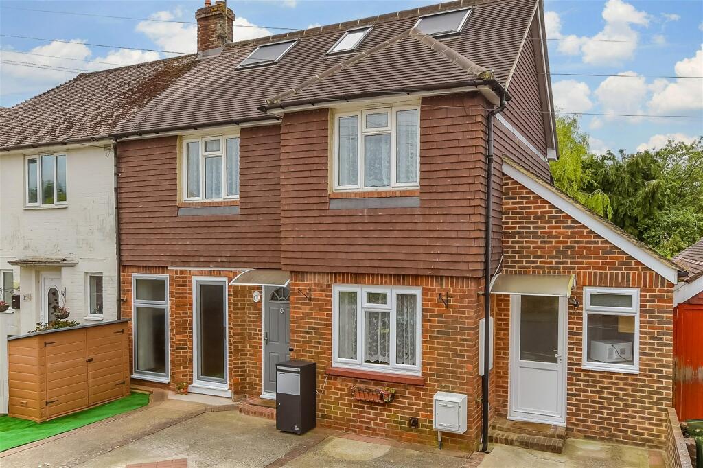 House Prices in RH13 5JZ