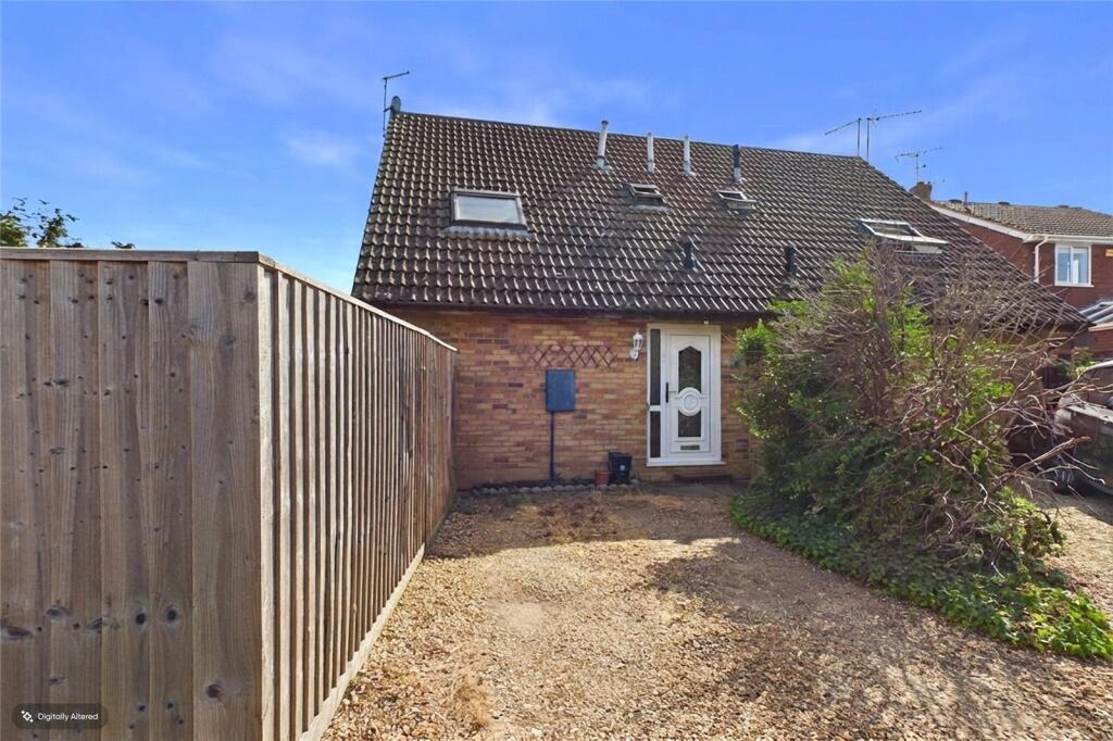 House in Buckingham, Badgers, Buckinghamshire - View 2
