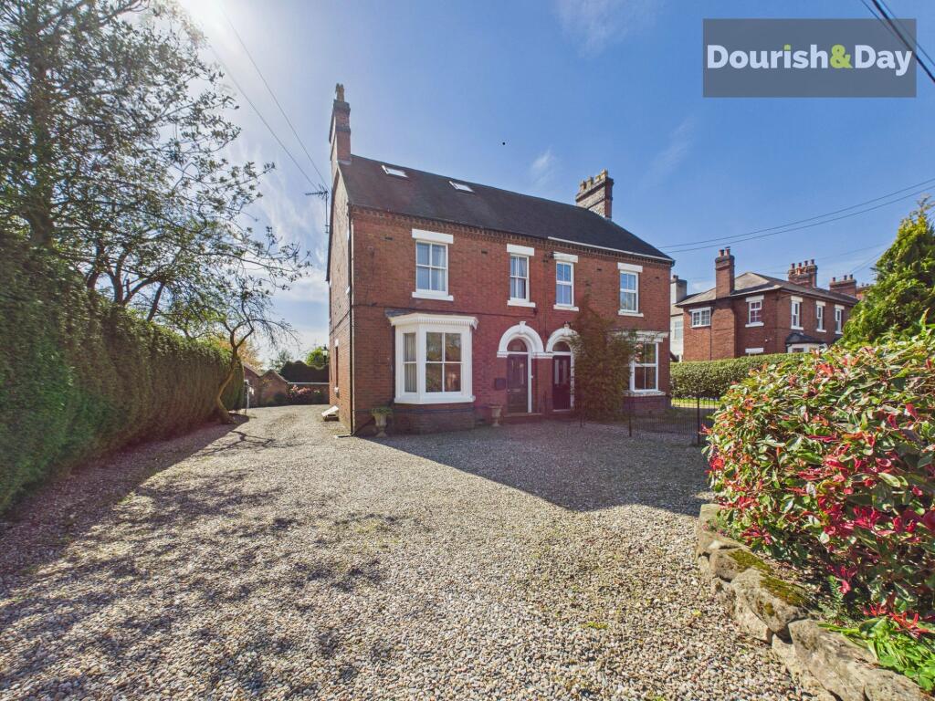 Main image of property: London Road, Woore, CW3