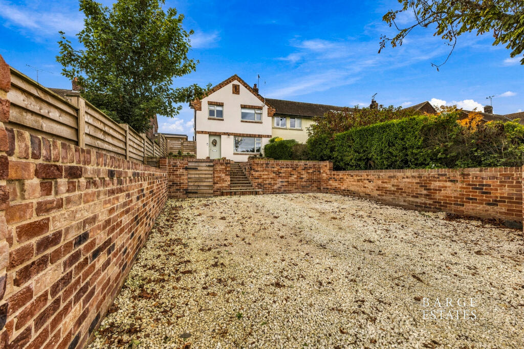 3-bed semi-detached on Mount Prospect, Everton Sluice Lane, Everton, Nottinghamshire, £300,000