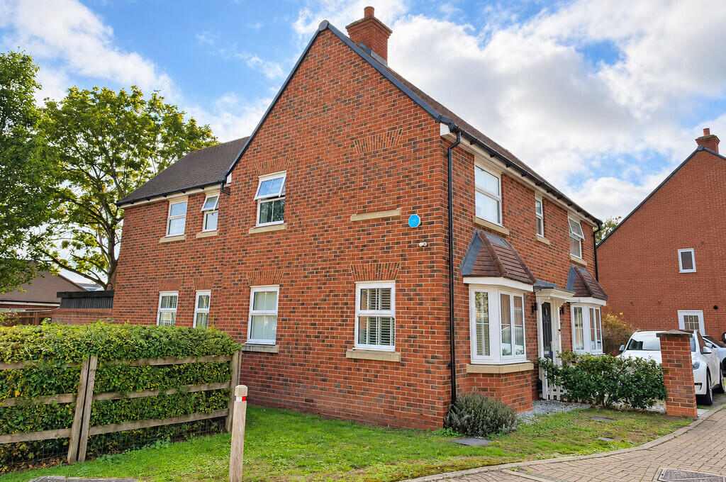 House in Southend-on-Sea - View 3