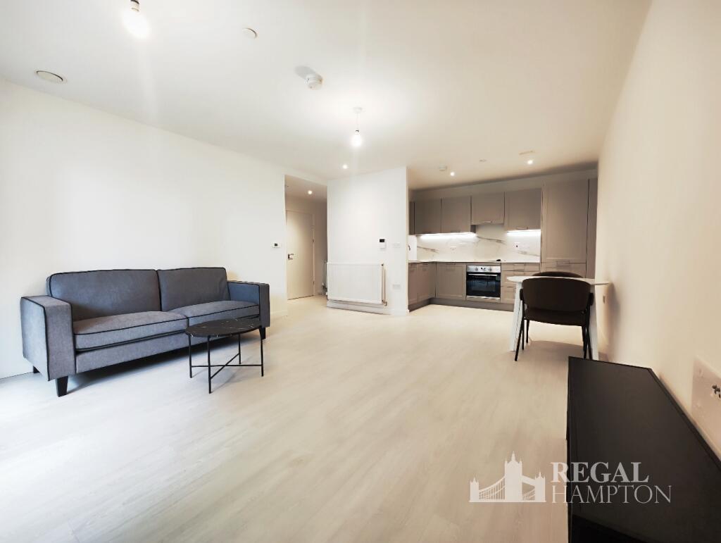 Main image of property: 289 Burlington Road, New Malden, London, KT3