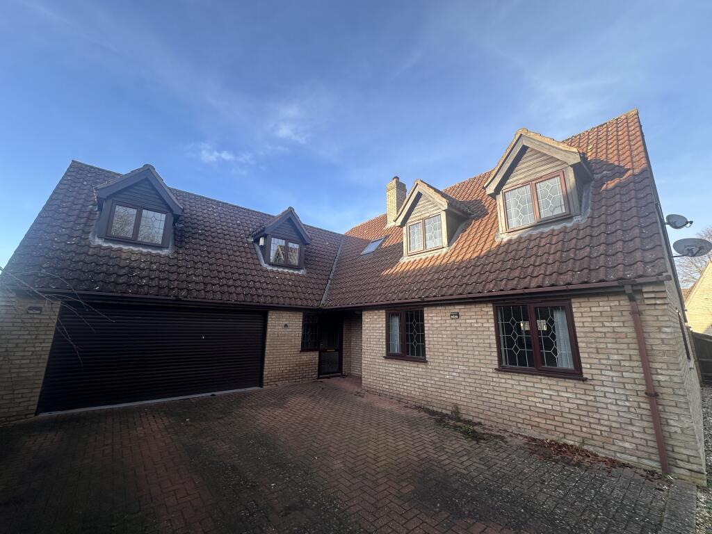 Main image of property: Bernards Close, West Row, BURY ST. EDMUNDS