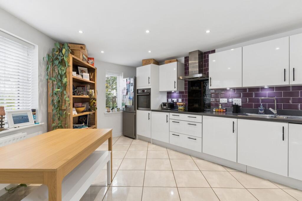 House in Hitchin, Offley Hoo, Great Offley - View 2