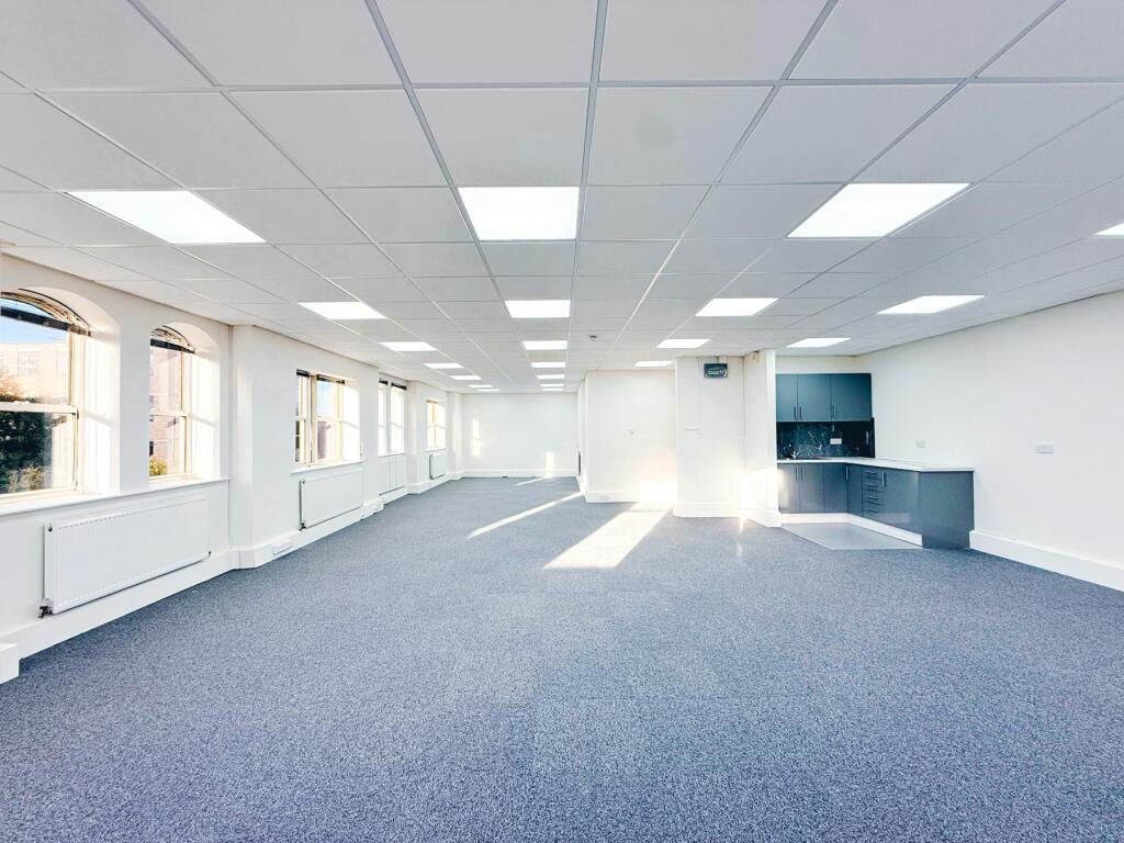 Fairbank House_offices to let-13.jpg