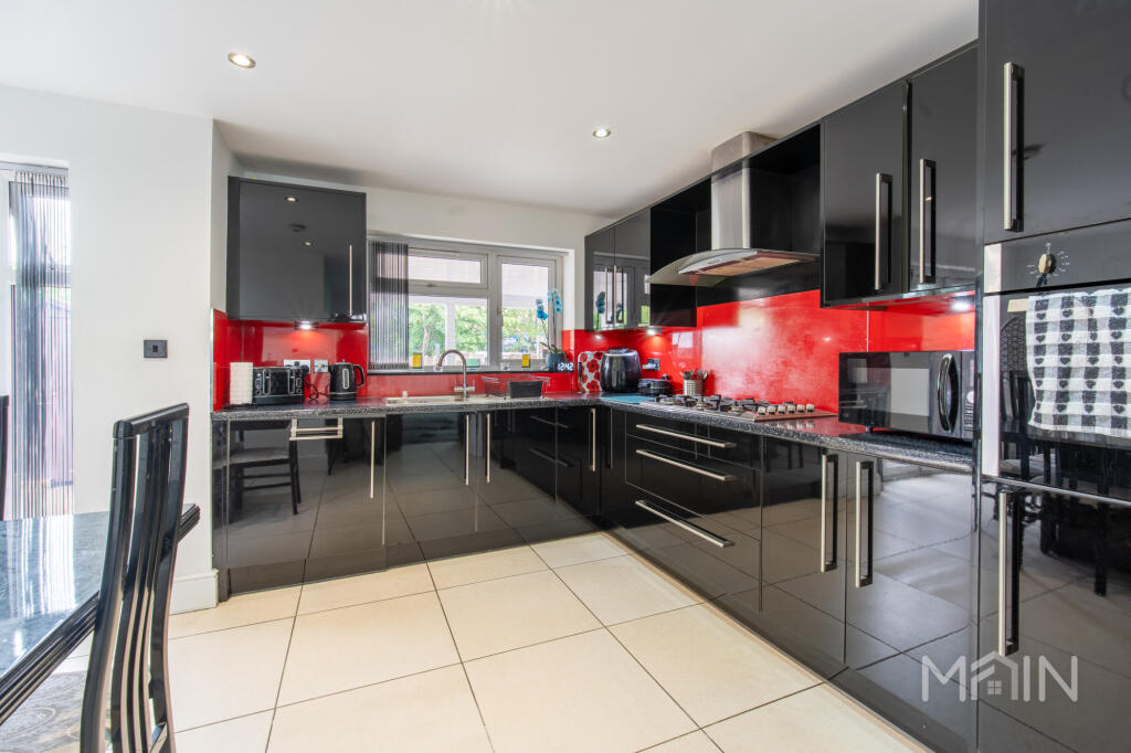 House in Leicester, City of Leicester - More