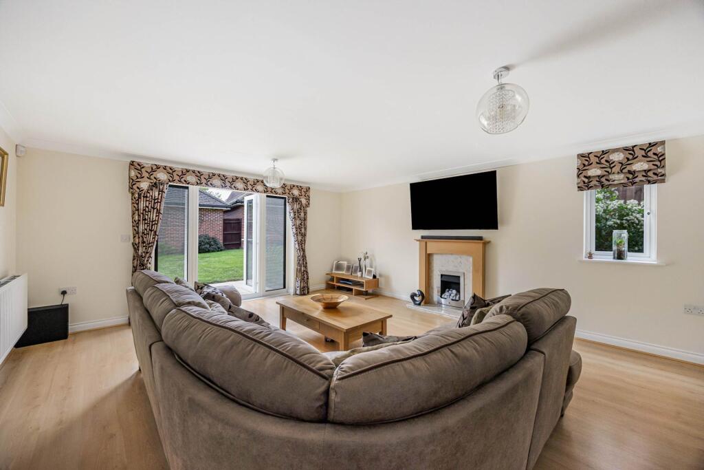 House in Reading - View 5