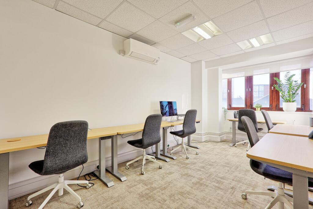 Private Offices