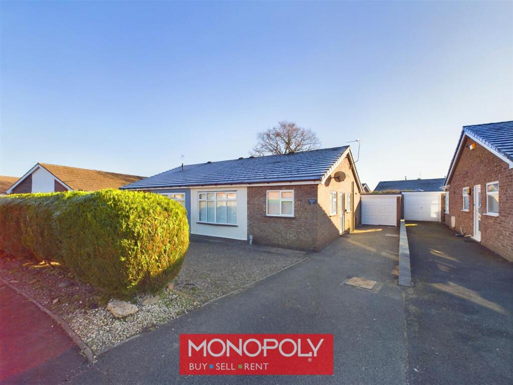 Main image of property: Crud y Castell, Denbigh