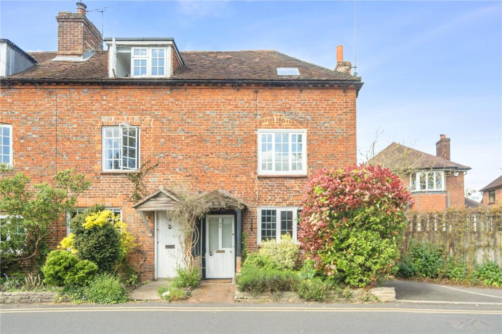 Main image of property: Beavers Road, Farnham, Surrey, GU9