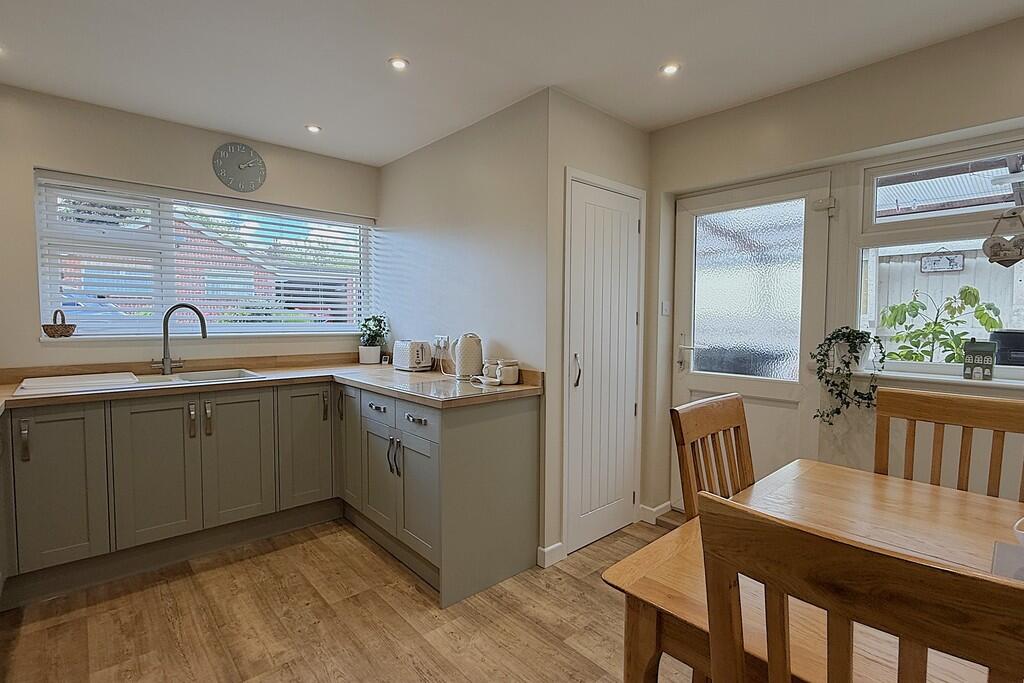 Johnson Close, Melton Mowbray photo 4